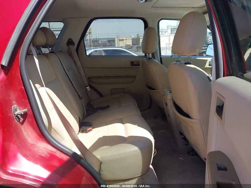 2008 FORD ESCAPE VIN: 1FMCU93198KD65749