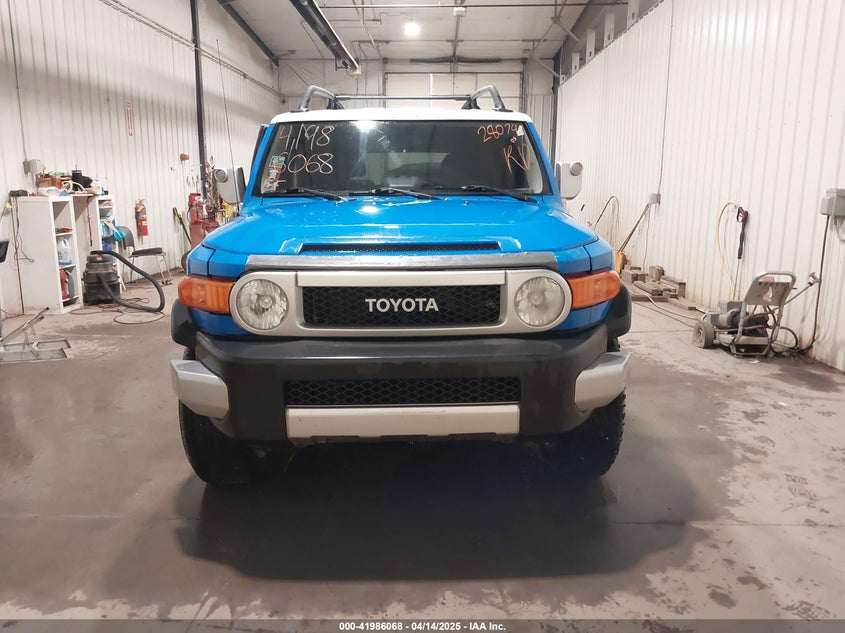 2008 TOYOTA FJ CRUISER VIN: JTEBU11F38K018980