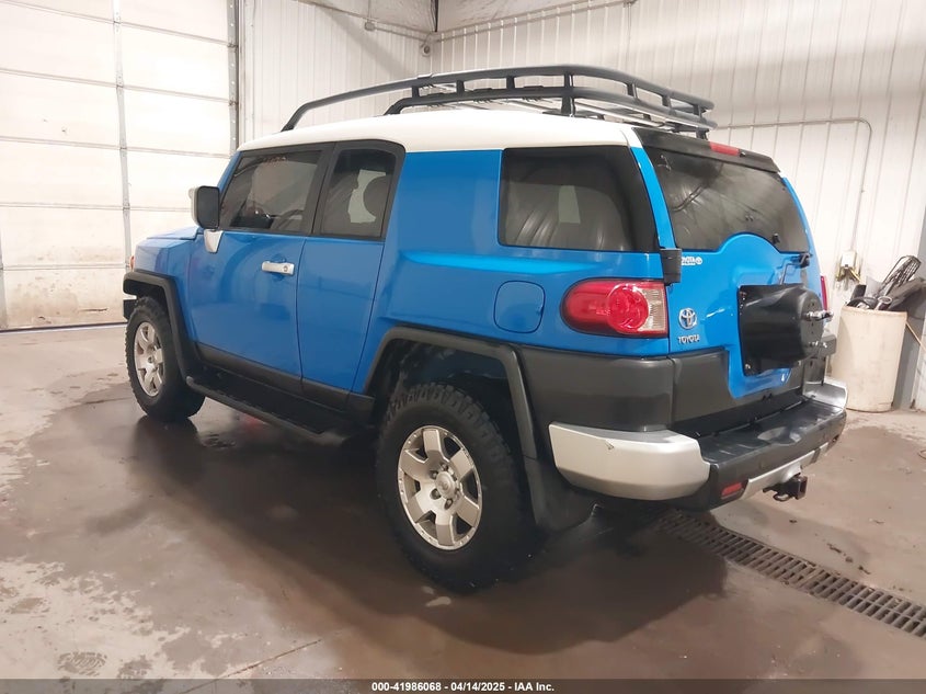 2008 TOYOTA FJ CRUISER VIN: JTEBU11F38K018980