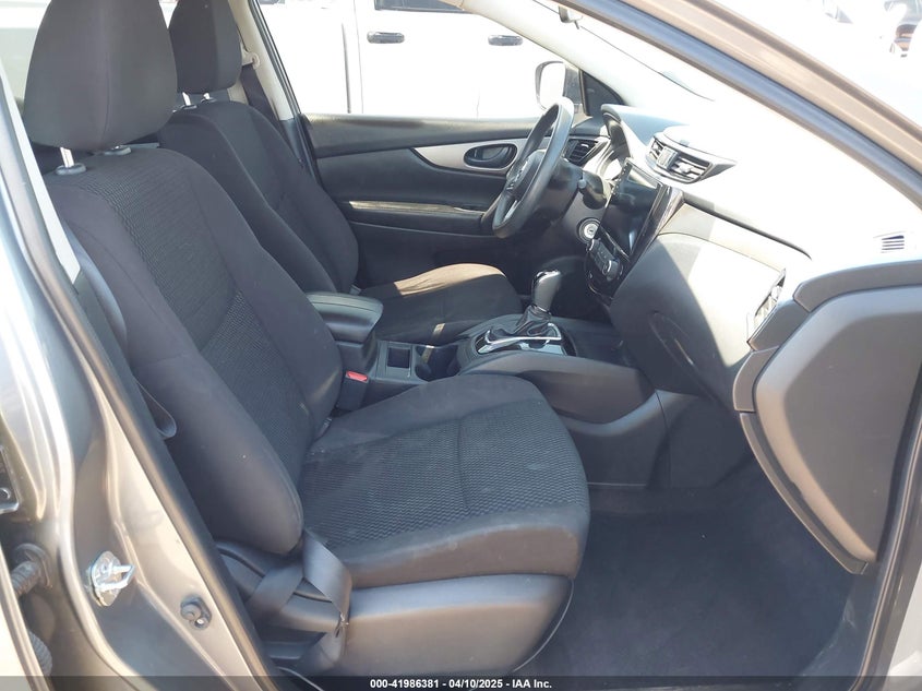 2018 NISSAN ROGUE SPORT VIN: JN1BJ1CP4JW184672