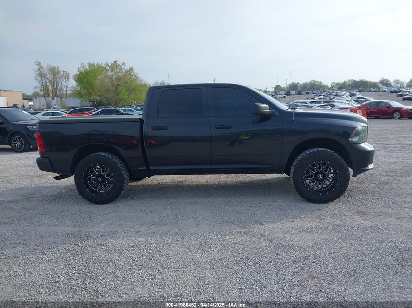 2017 RAM 1500 EXPRESS  4X4 5'7 BOX - 1C6RR7KG8HS732982