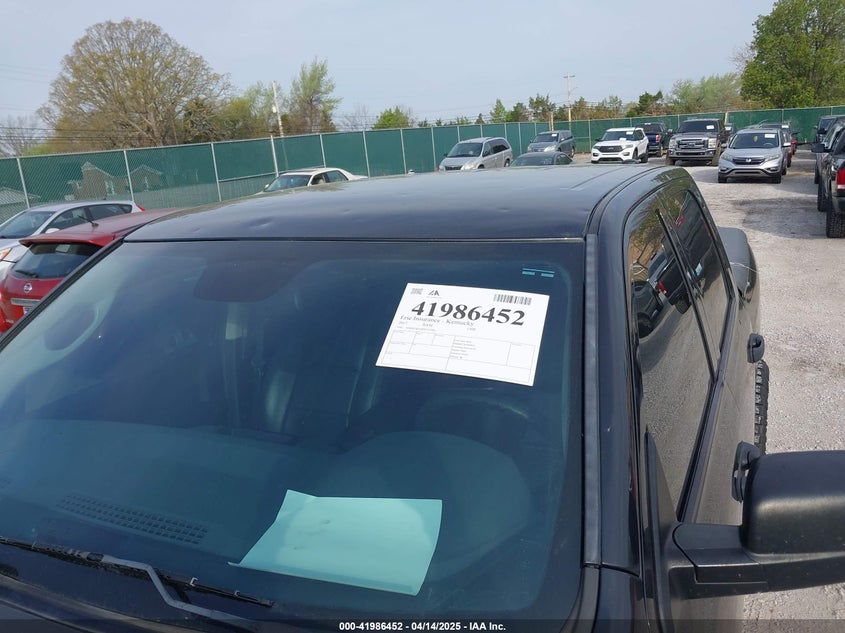 2017 RAM 1500 EXPRESS  4X4 5'7 BOX - 1C6RR7KG8HS732982