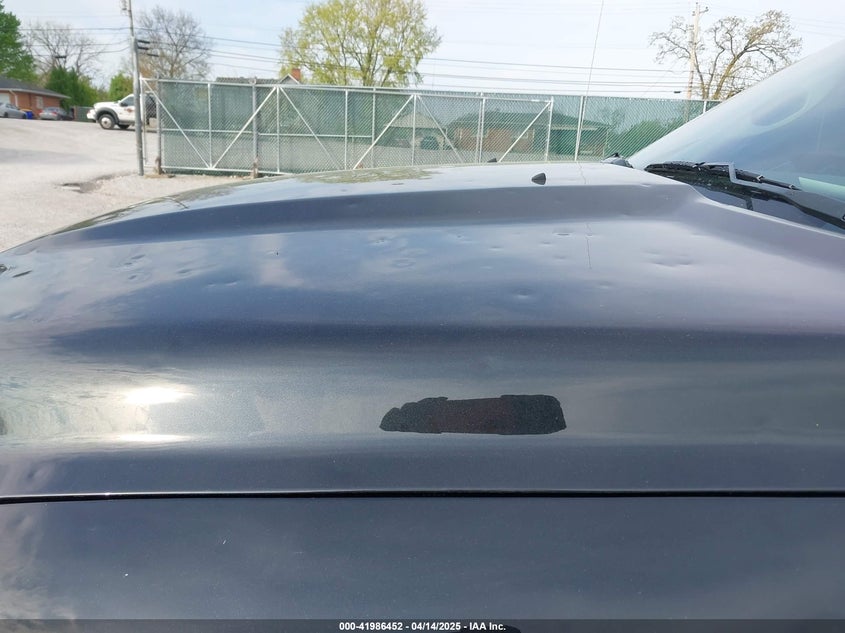 2017 RAM 1500 EXPRESS  4X4 5'7 BOX - 1C6RR7KG8HS732982