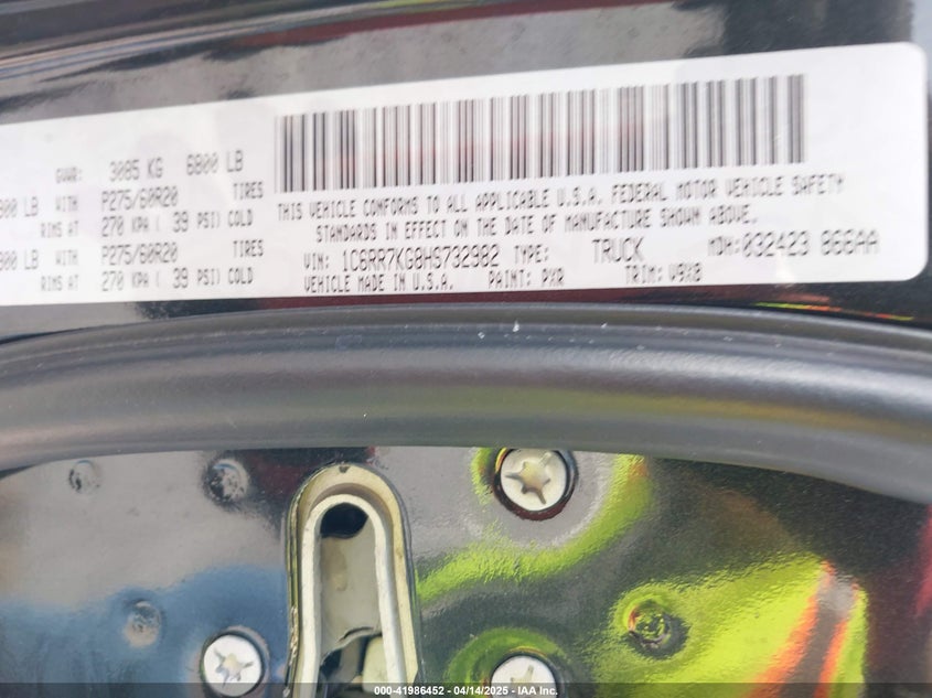 2017 RAM 1500 EXPRESS  4X4 5'7 BOX - 1C6RR7KG8HS732982