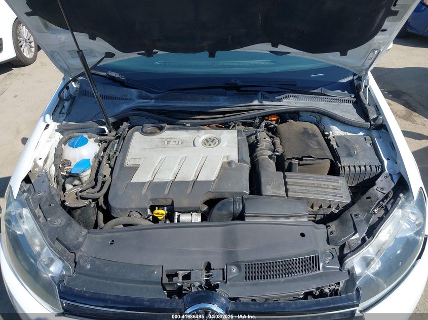 2014 VOLKSWAGEN JETTA SPORTWAGEN 2.0L TDI - 3VWPL7AJXEM608549