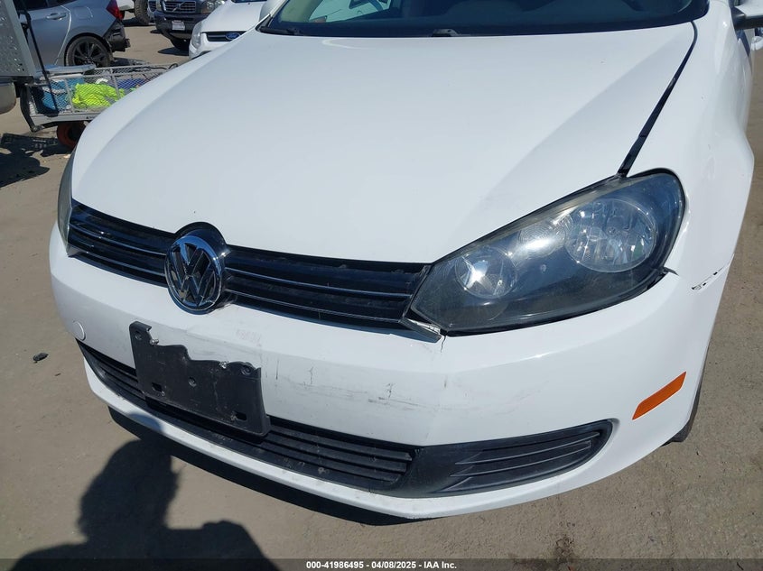 2014 VOLKSWAGEN JETTA SPORTWAGEN 2.0L TDI - 3VWPL7AJXEM608549