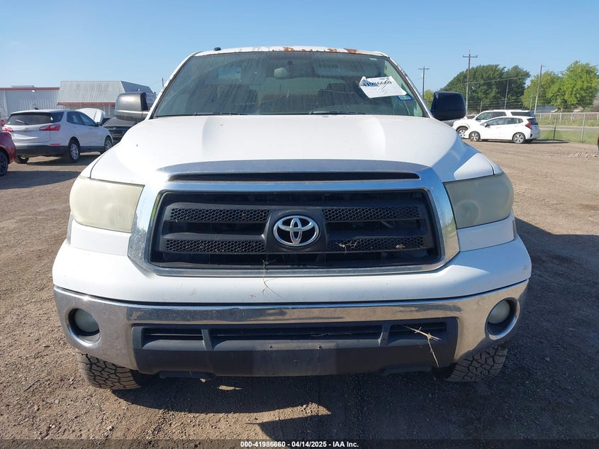 2011 TOYOTA TUNDRA VIN: 5TFDW5F11BX204605