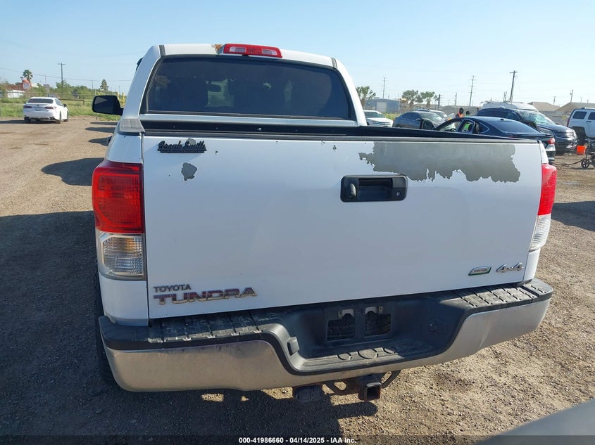 2011 TOYOTA TUNDRA VIN: 5TFDW5F11BX204605