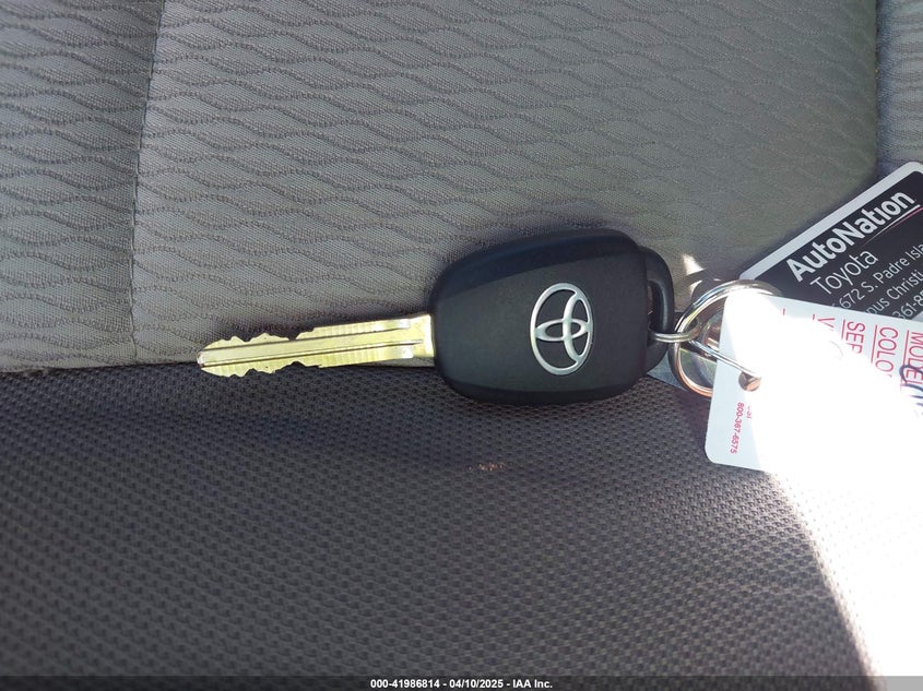 2019 TOYOTA COROLLA LE - 5YFBURHE7KP912618