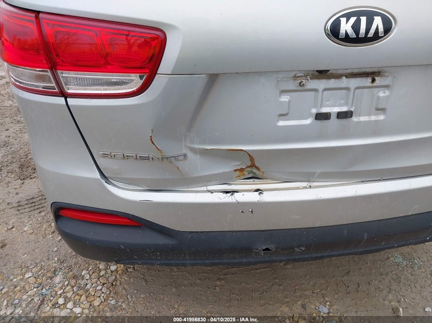 2018 KIA SORENTO VIN: 5XYPGDA54JG368009