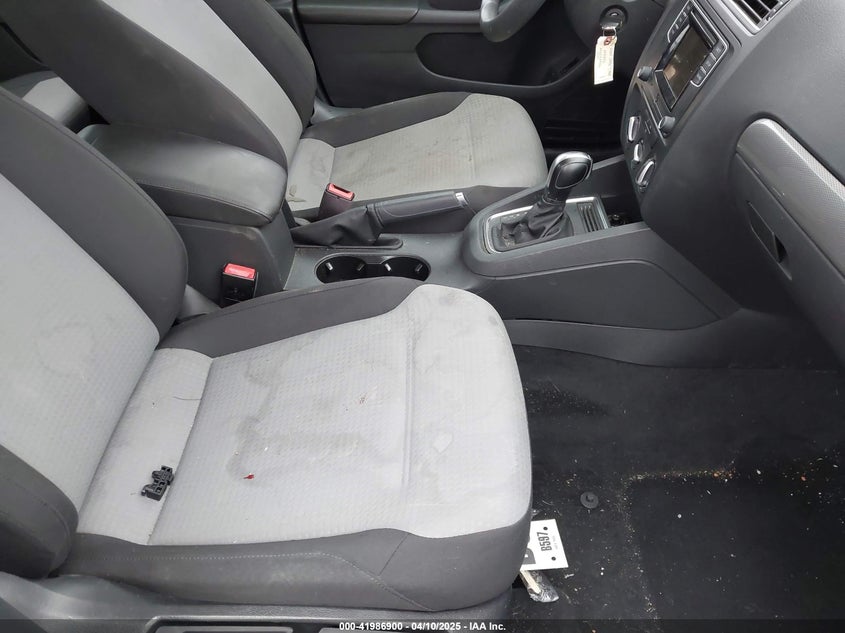 2018 VOLKSWAGEN JETTA VIN: 3VW2B7AJ0JM206949