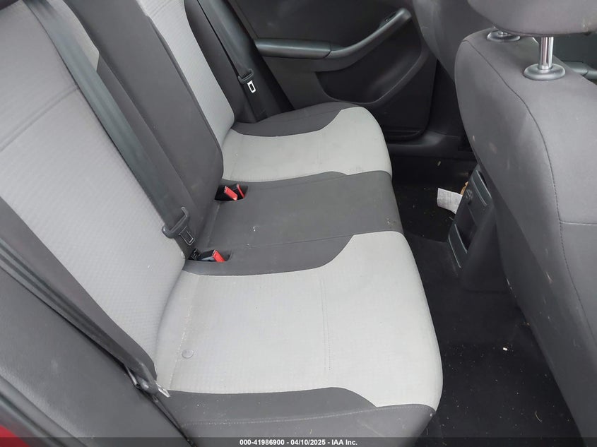 2018 VOLKSWAGEN JETTA VIN: 3VW2B7AJ0JM206949