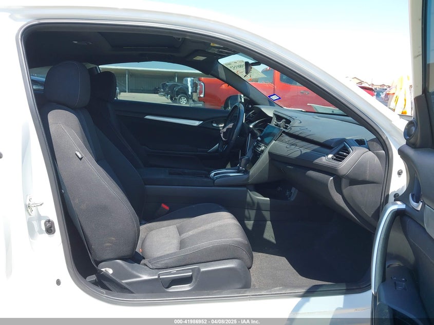 VIN 2HGFC3B32KH350059 2019 HONDA CIVIC EX