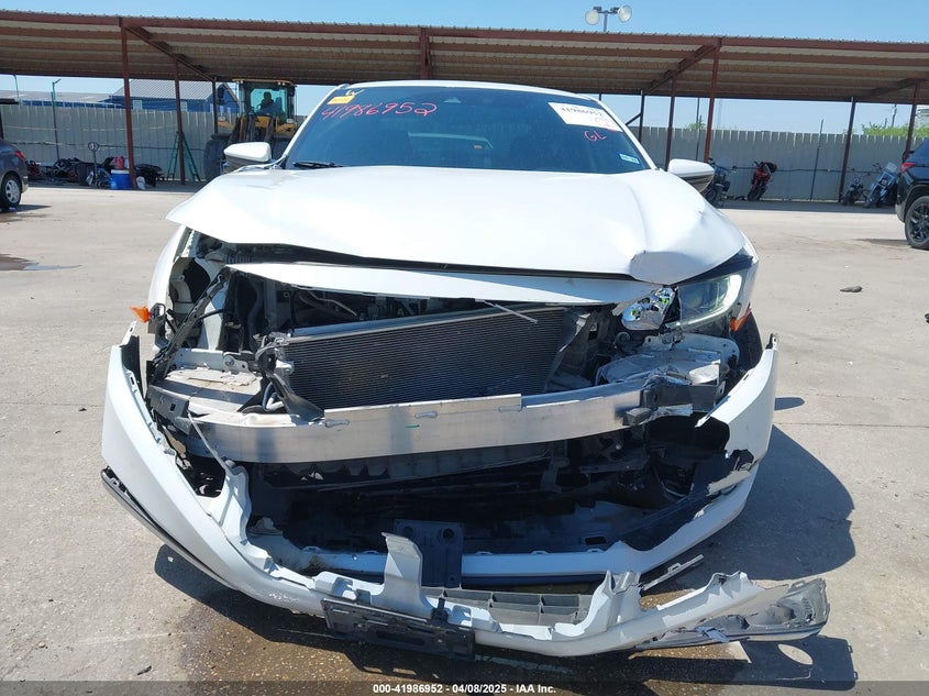 VIN 2HGFC3B32KH350059 2019 HONDA CIVIC EX