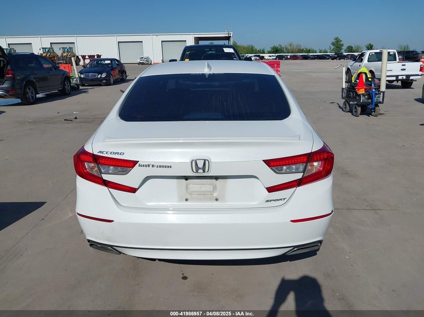 2018 HONDA ACCORD VIN: 1HGCV1F3XJA264460