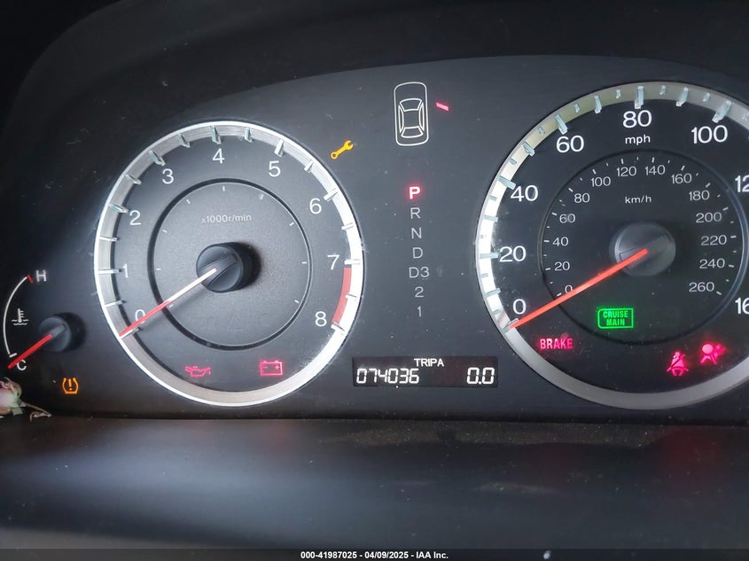 2010 HONDA ACCORD VIN: 1HGCP2F81AA110568