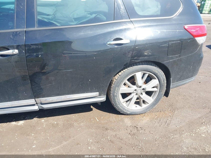 2014 Nissan Pathfinder Platinum VIN: 5N1AR2MM1EC644658 Lot: 41987131