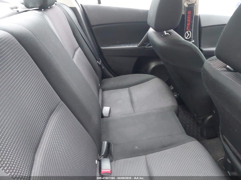 2013 MAZDA MAZDA3 VIN: JM1BL1UPXD1808000