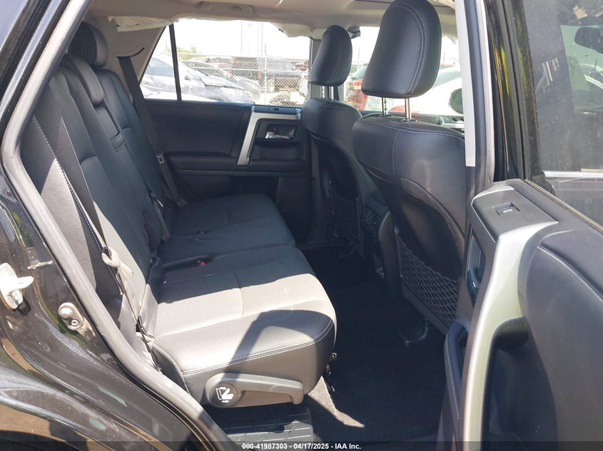 2024 TOYOTA 4RUNNER VIN: JTEDU5JR0R5315277
