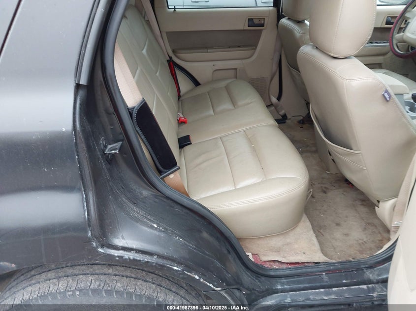 2010 FORD ESCAPE VIN: 1FMCU9DG1AKA55295