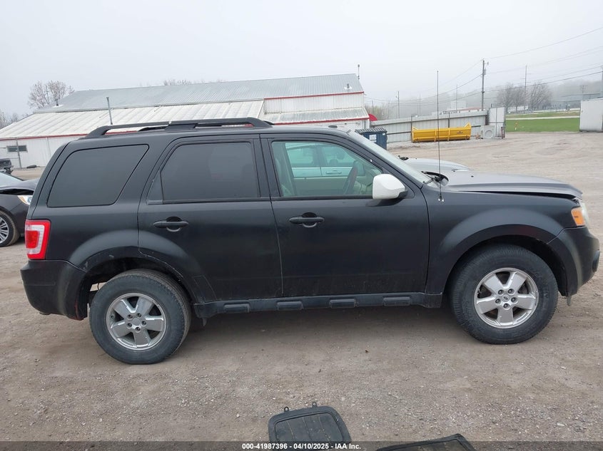 2010 FORD ESCAPE VIN: 1FMCU9DG1AKA55295