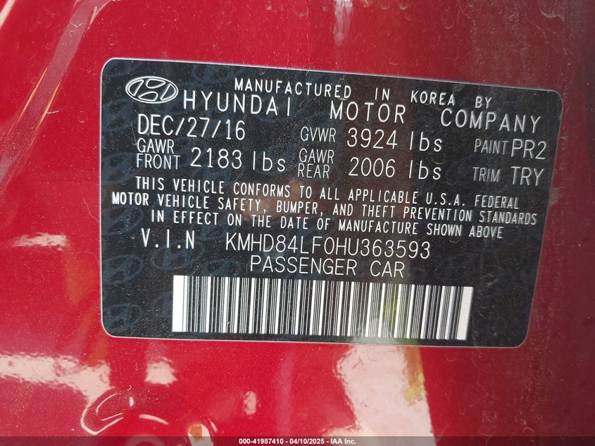2017 HYUNDAI ELANTRA VIN: KMHD84LF0HU363593