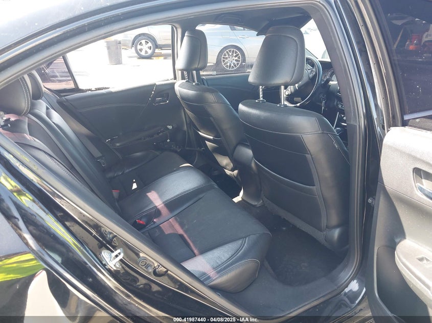 2017 HONDA ACCORD VIN: 1HGCR2F56HA279527