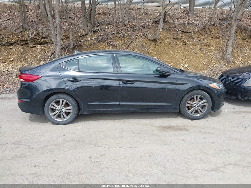 2018 HYUNDAI ELANTRA VIN: 5NPD84LF0JH269430