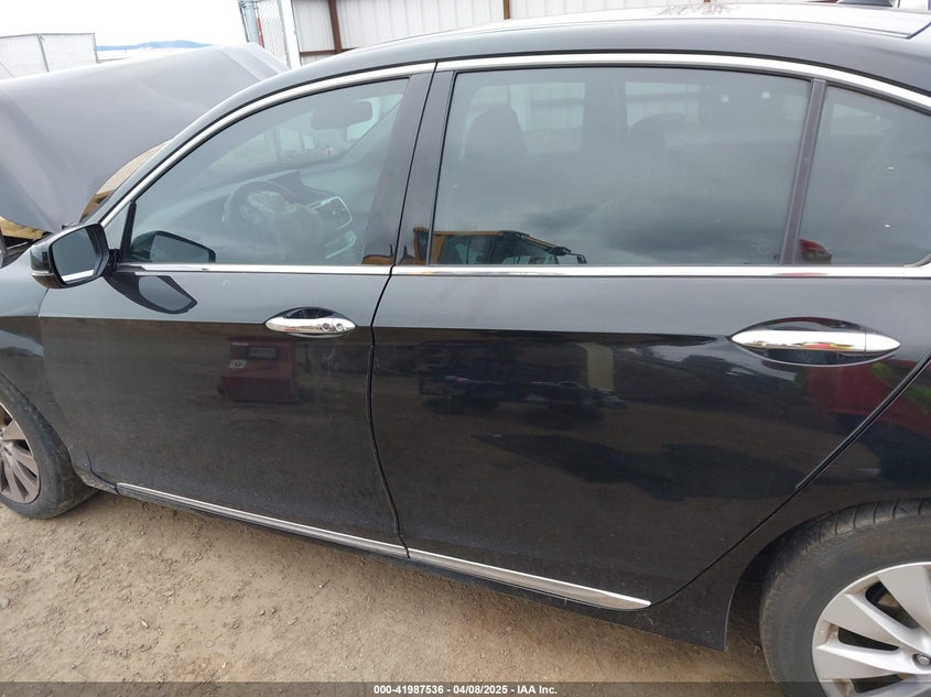 2015 HONDA ACCORD VIN: 1HGCR3F88FA016596