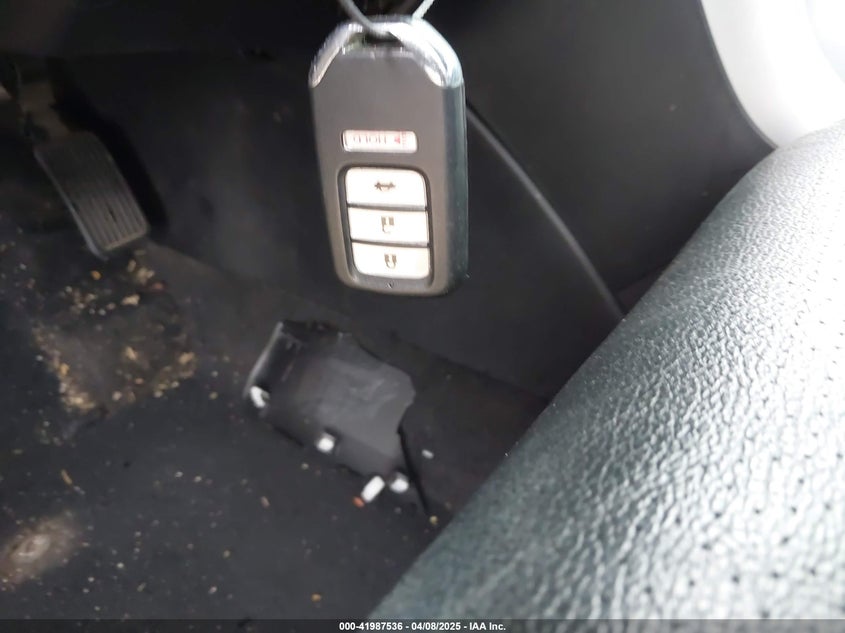 2015 HONDA ACCORD VIN: 1HGCR3F88FA016596