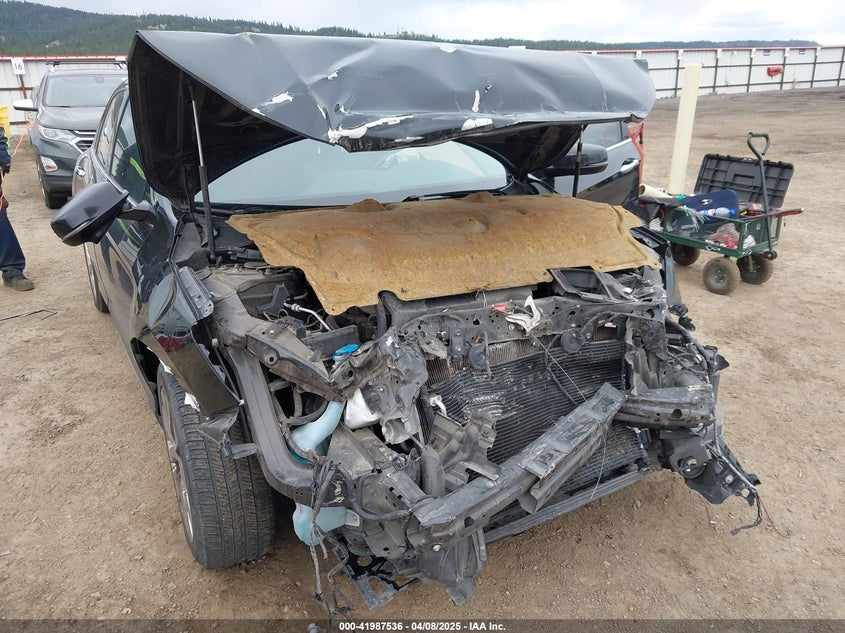2015 HONDA ACCORD VIN: 1HGCR3F88FA016596