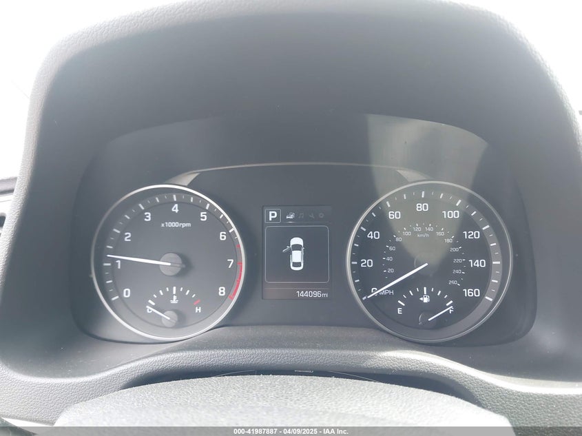 2018 HYUNDAI ELANTRA VIN: KMHD84LF9JU607893