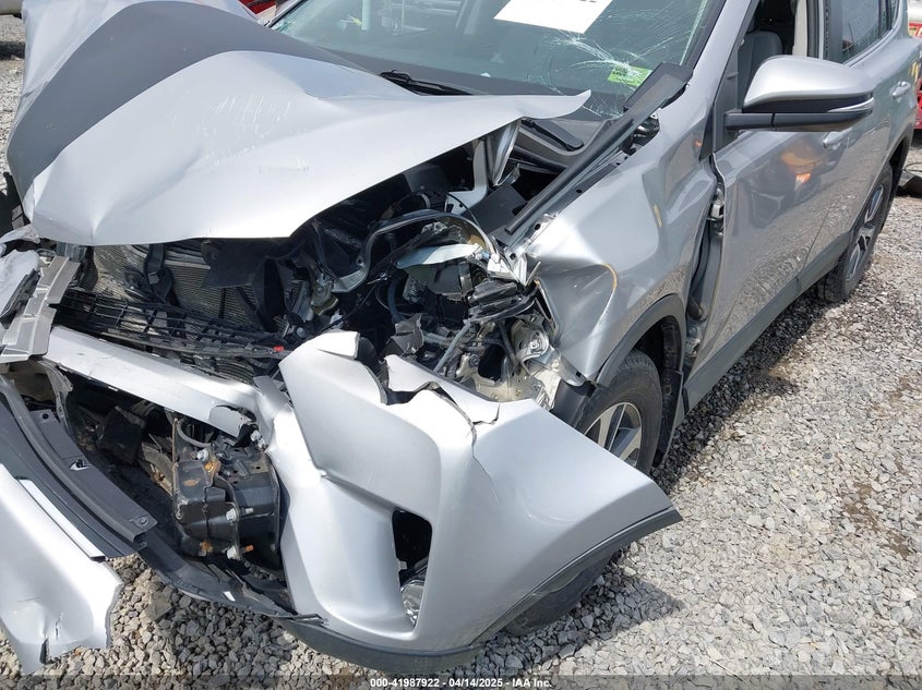 2016 TOYOTA RAV4 XLE - 2T3RFREV3GW453890