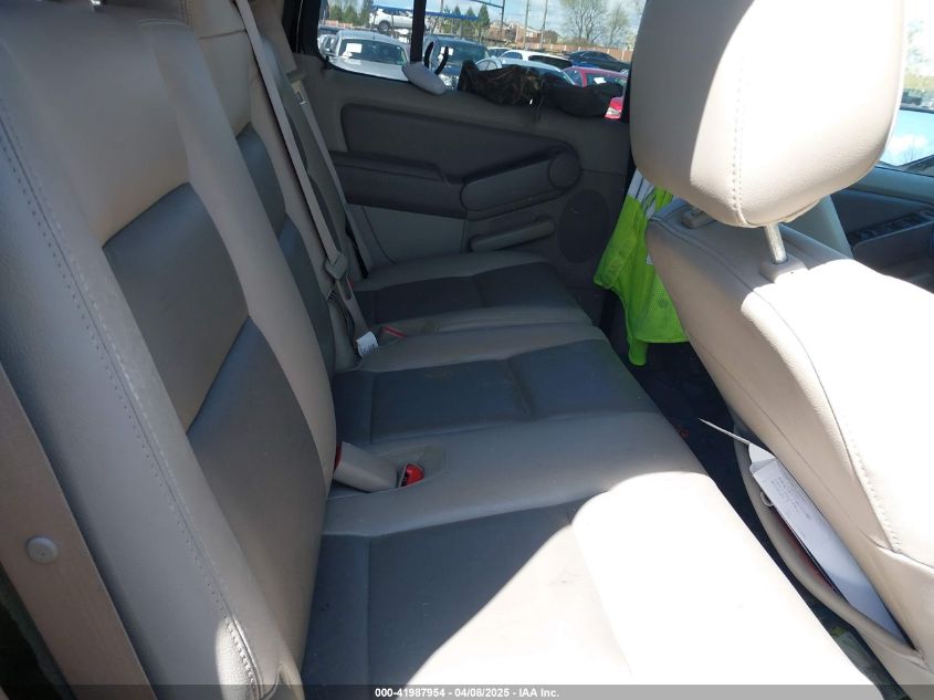 2006 Ford Explorer Xlt VIN: 1FMEU73866UA67624 Lot: 41987954