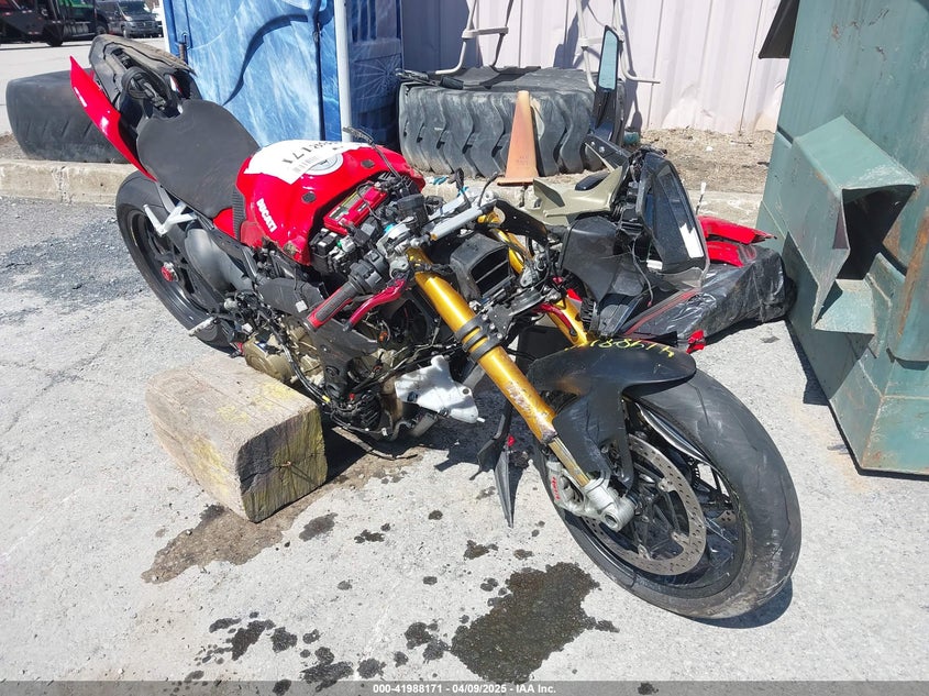 2021 Ducati Panigale V4/V4S/V4S Speciale