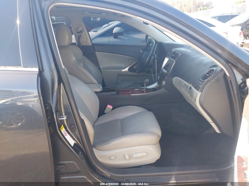 2008 LEXUS IS VIN: JTHBK262482059056