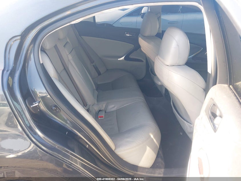 2008 LEXUS IS VIN: JTHBK262482059056