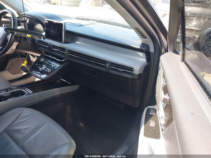 2022 LINCOLN CORSAIR RESERVE - 5LMCJ2C93NUL11270