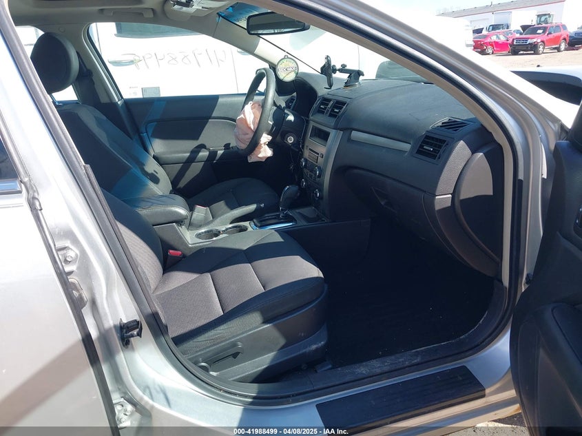 2012 FORD FUSION VIN: 3FAHP0HA9CR210330