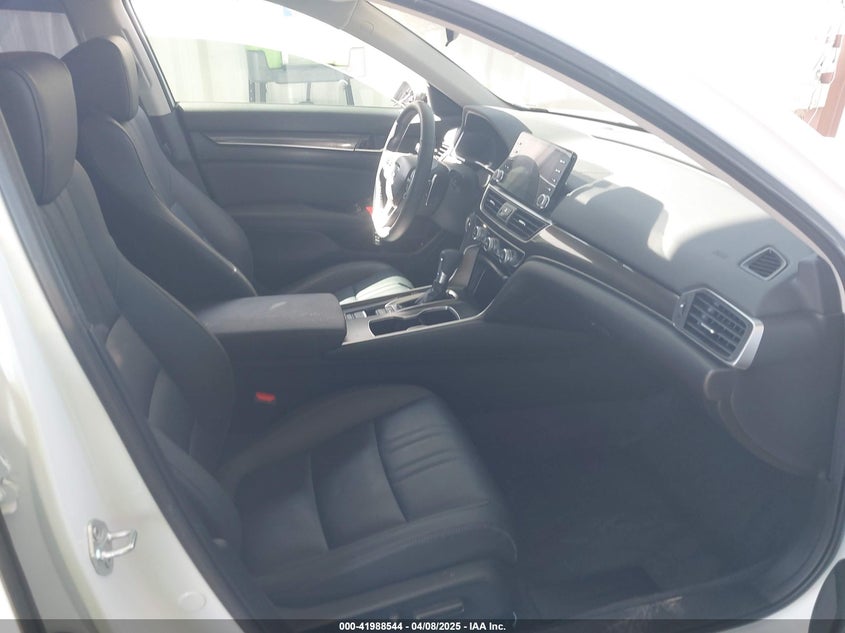 2022 HONDA ACCORD VIN: 1HGCV1F49NA096051