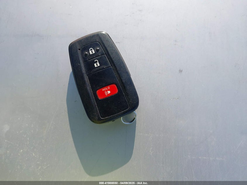 2020 TOYOTA PRIUS VIN: JTDKARFUXL3117737