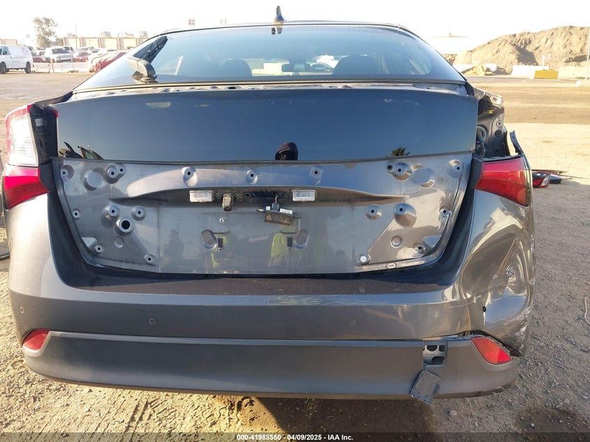 2020 TOYOTA PRIUS VIN: JTDKARFUXL3117737