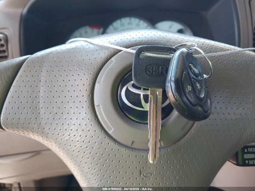 2004 Toyota Corolla Ce/Le/S VIN: 1NXBR38E442339192 Lot: 41989222