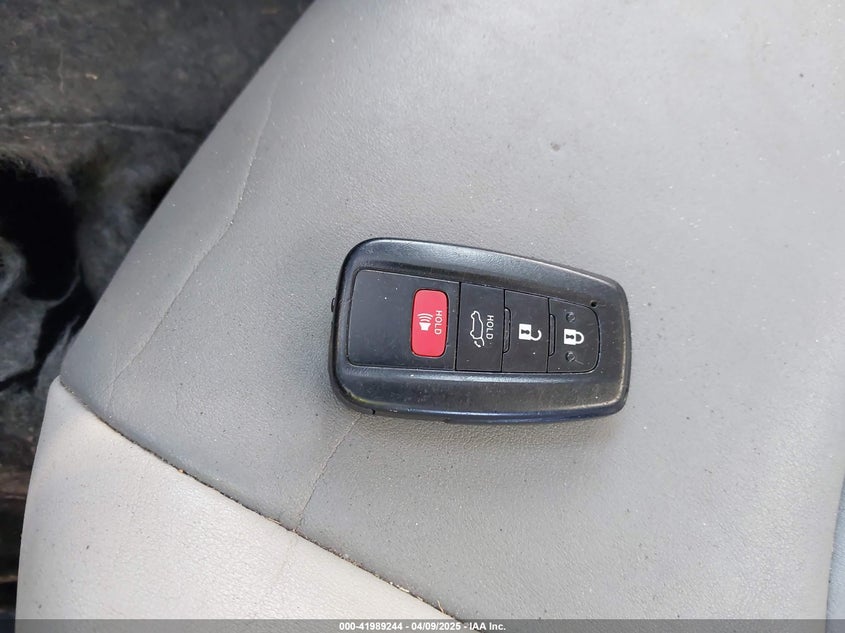 2021 TOYOTA RAV4 XLE PREMIUM - 2T3C1RFV9MC117564