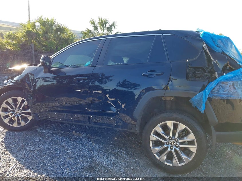 2021 TOYOTA RAV4 XLE PREMIUM - 2T3C1RFV9MC117564