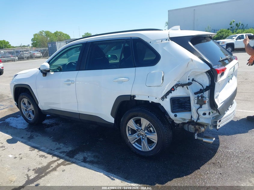 VIN 2T3P1RFV9NC294022 2022 TOYOTA RAV4 XLE