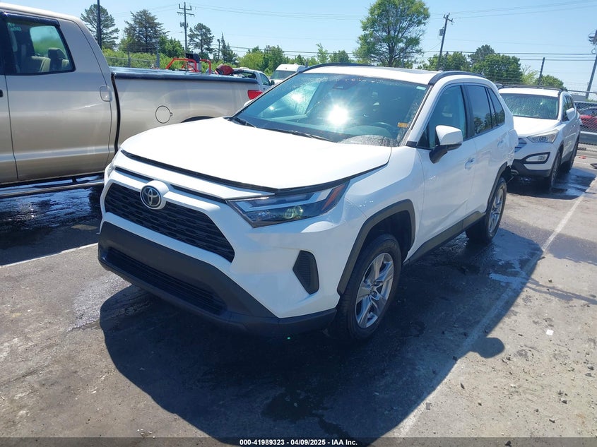 VIN 2T3P1RFV9NC294022 2022 TOYOTA RAV4 XLE