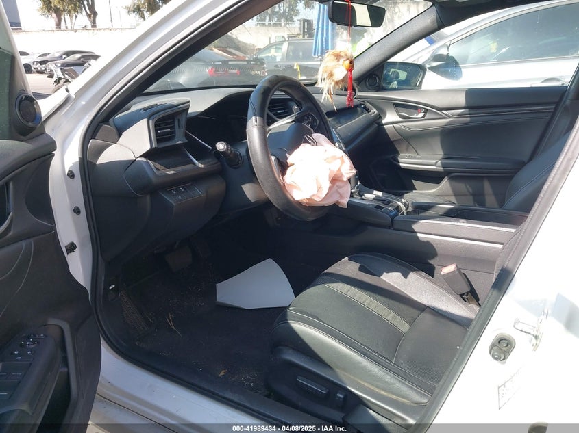 2020 HONDA CIVIC VIN: SHHFK7H82LU403988