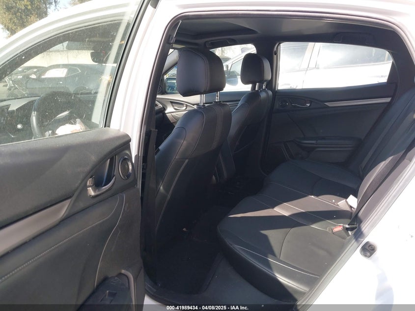 2020 HONDA CIVIC VIN: SHHFK7H82LU403988