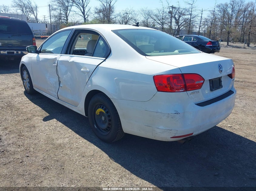 2013 VOLKSWAGEN JETTA 2.5L SE - 3VWDP7AJ6DM200247